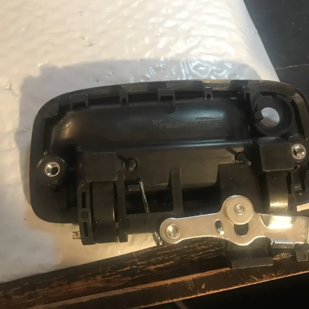 Exterior Door Handle, Driver Side for Toyota Tacoma